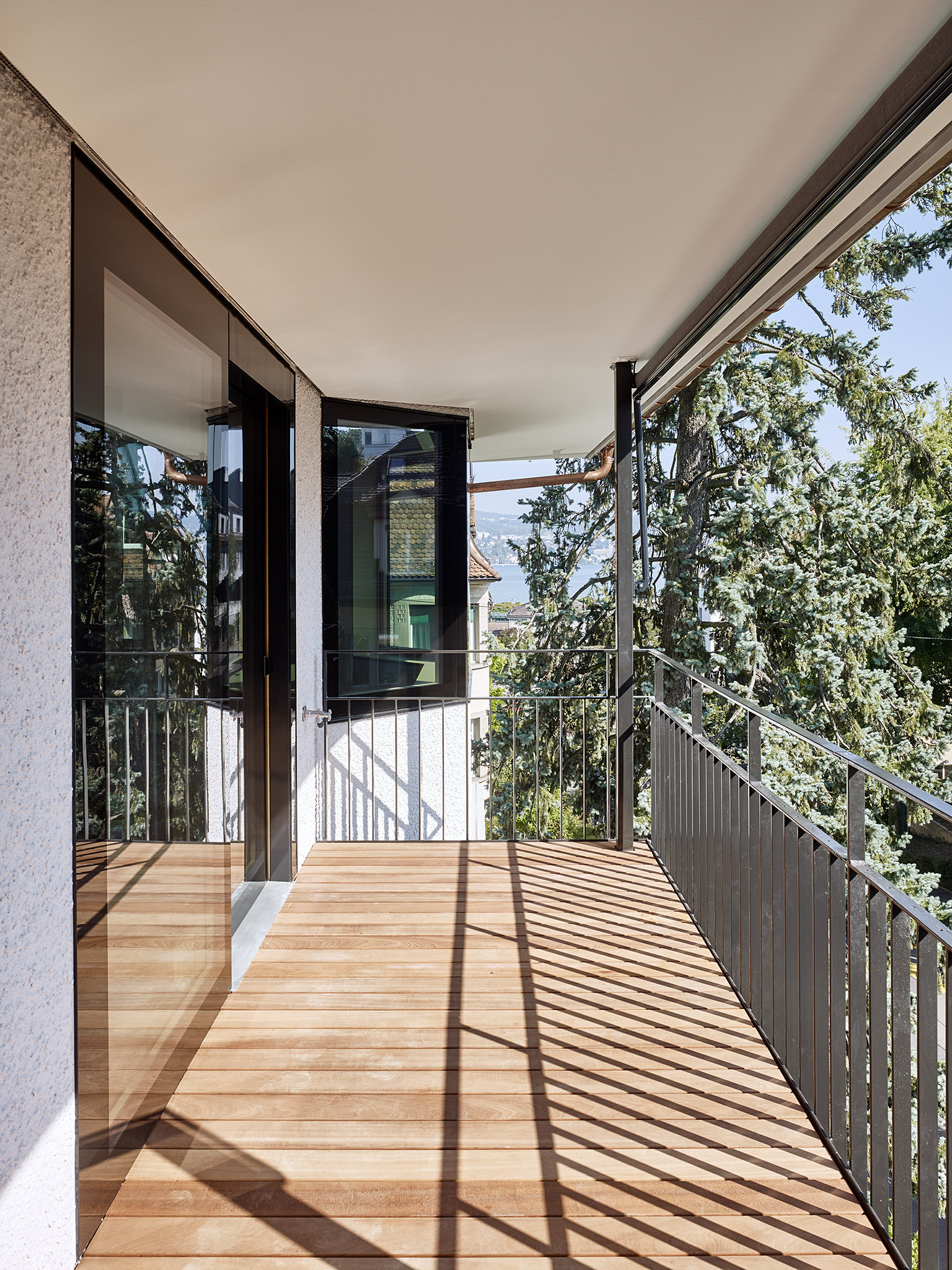 E16604 Alpa 058692 SCREEN